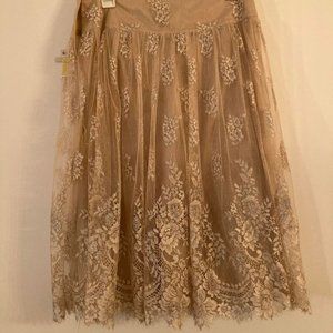 Jon Gold/Taupe Lace Skirt US 10